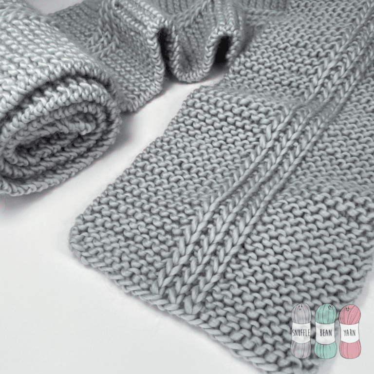 Quick & Easy Chunky Knit Scarf – Perfect for Beginners! [Free Written Pattern & Video Tutorial!]